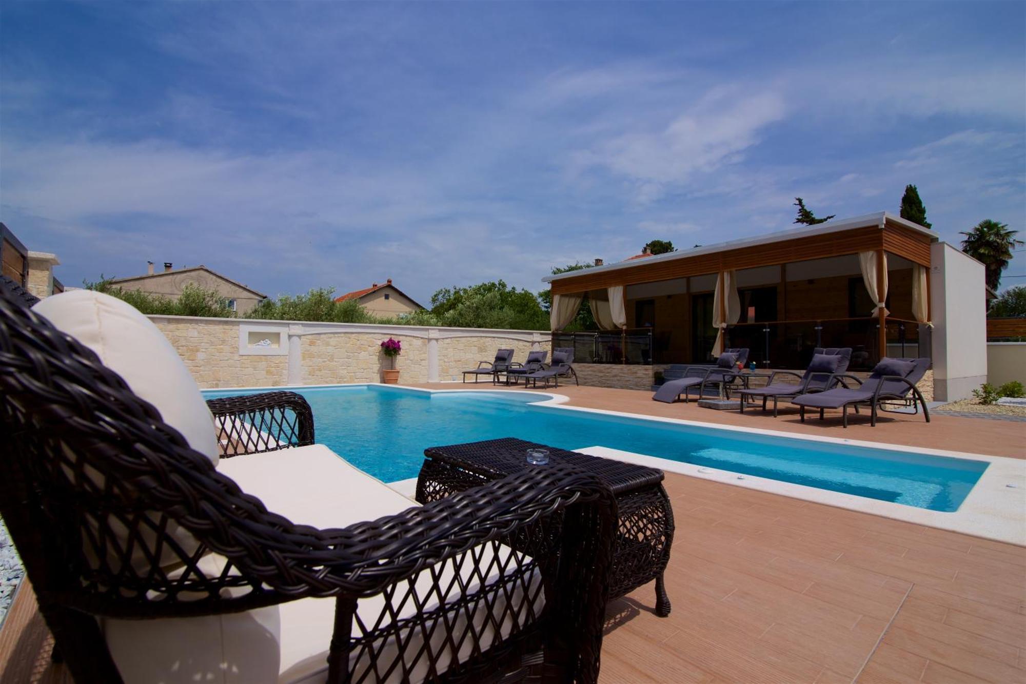 Tomica Apartments With Pool Weißenburg Exterior foto