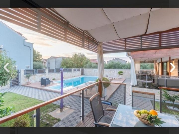 Tomica Apartments With Pool Weißenburg Exterior foto