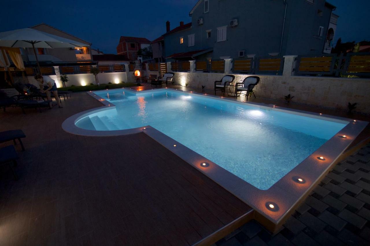 Tomica Apartments With Pool Weißenburg Exterior foto