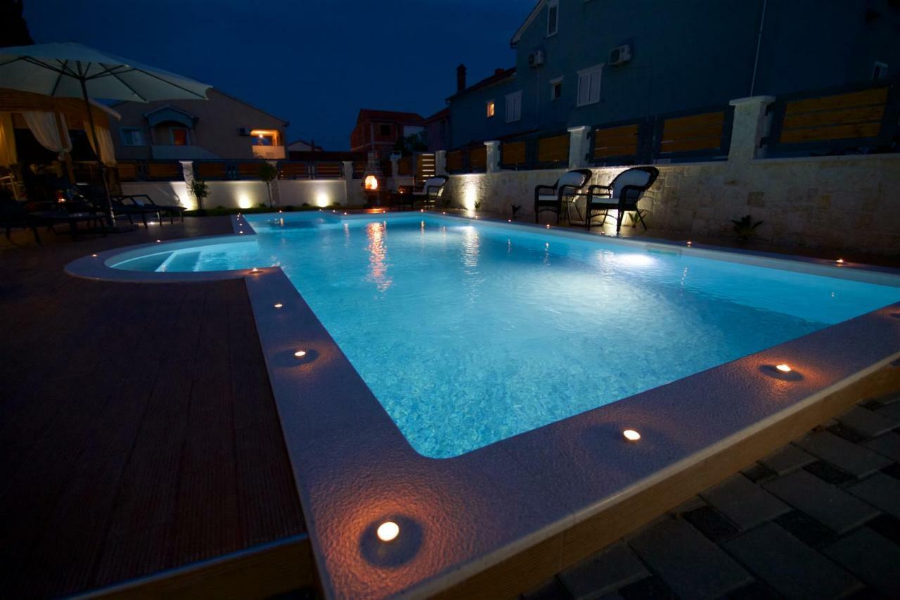 Tomica Apartments With Pool Weißenburg Exterior foto
